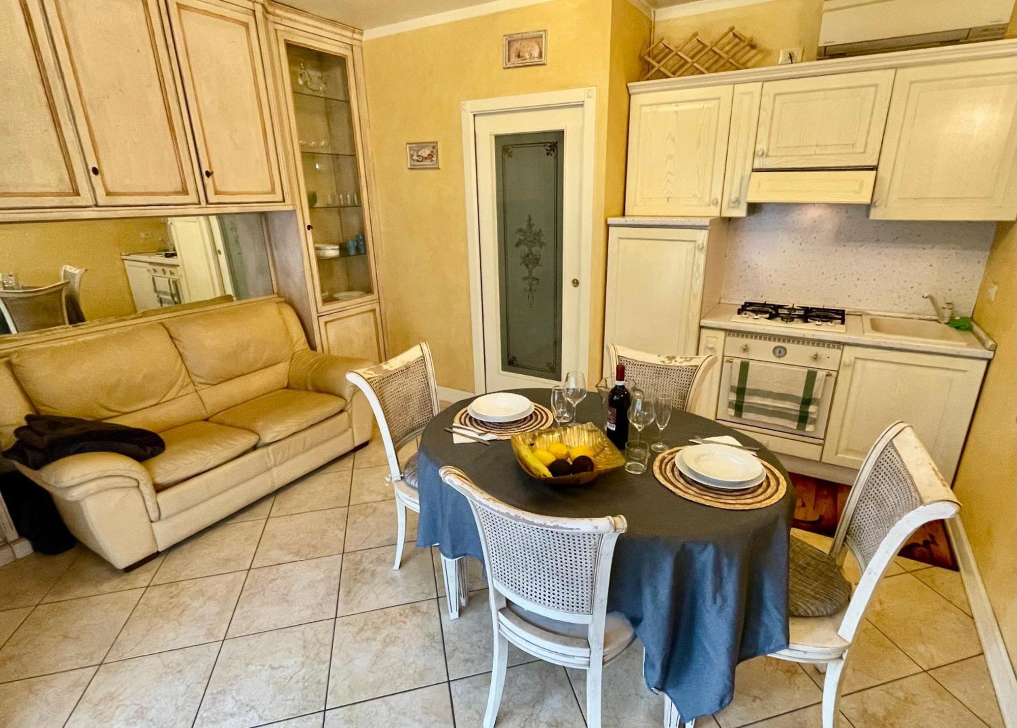 Apartmán Doctor House Desenzano Desenzano del Garda Exteriér fotografie