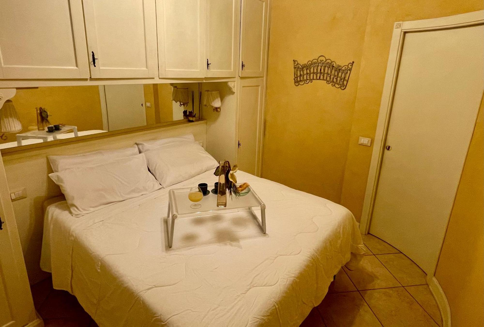 Apartmán Doctor House Desenzano Desenzano del Garda Exteriér fotografie