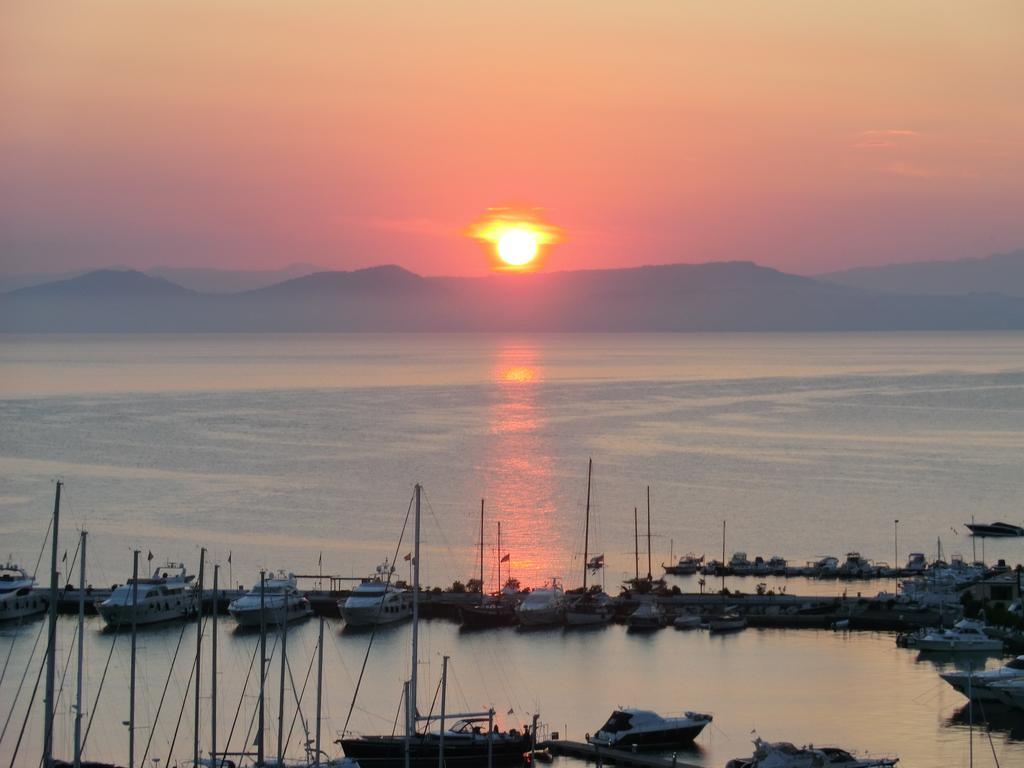 Apartmán Doctor House Desenzano Desenzano del Garda Exteriér fotografie